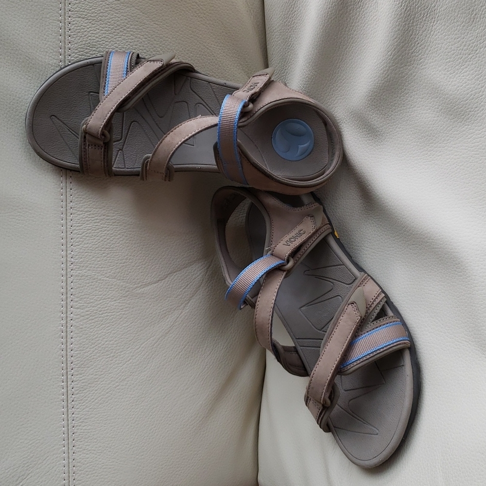 Women's Brown Vionic Active Athletic Sport Sandals Size 9 EU 40